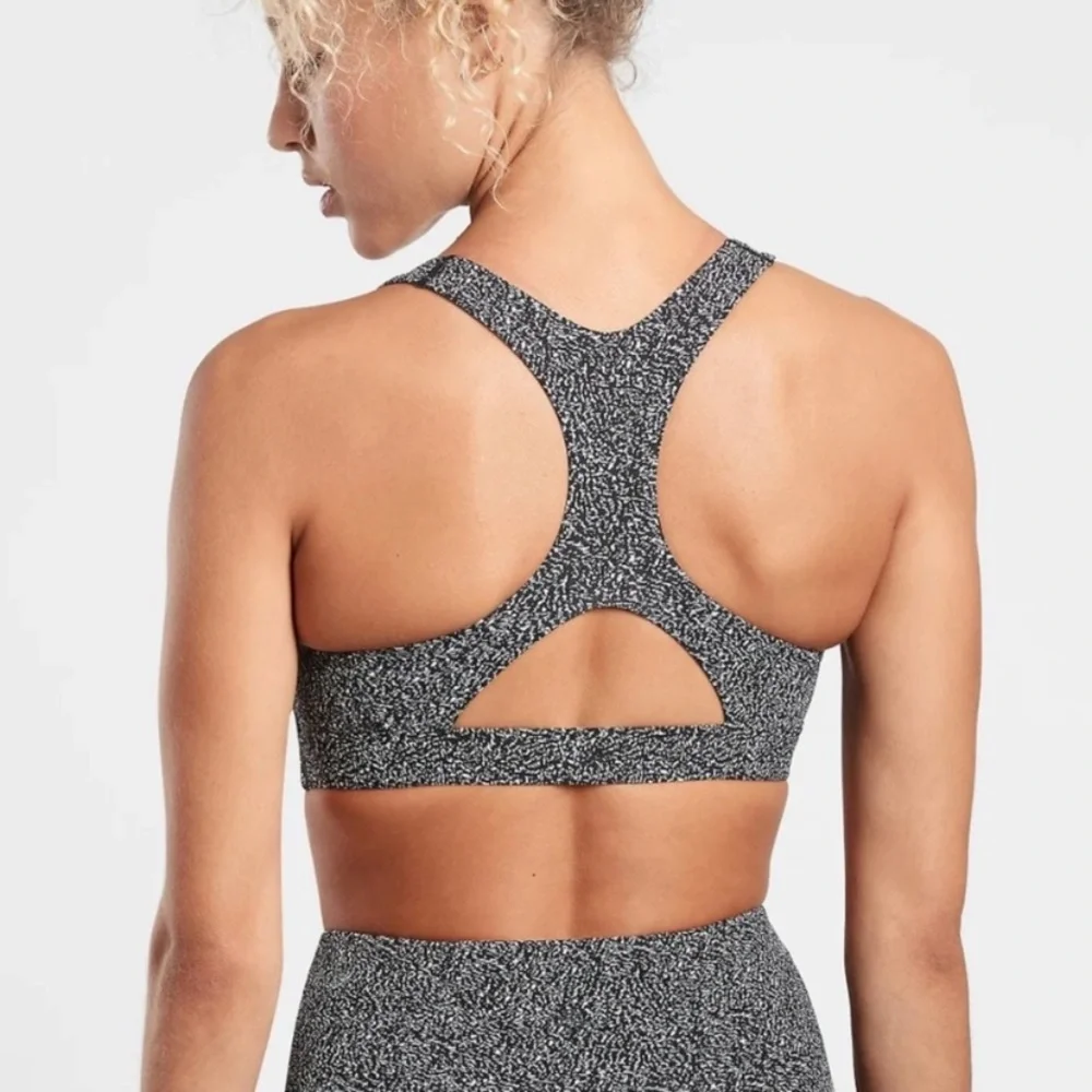 Athleta Ultimate Texture sports bra